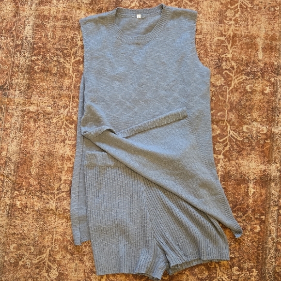 Sold - Picture 2 of 2